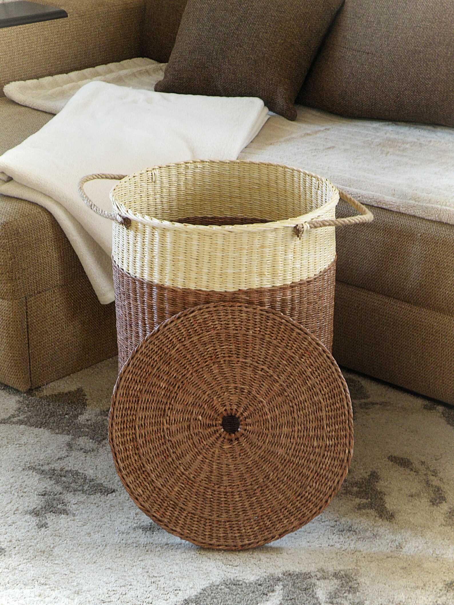 Large Wicker Round Basket With Lid Two Tone Woven Storage Etsy