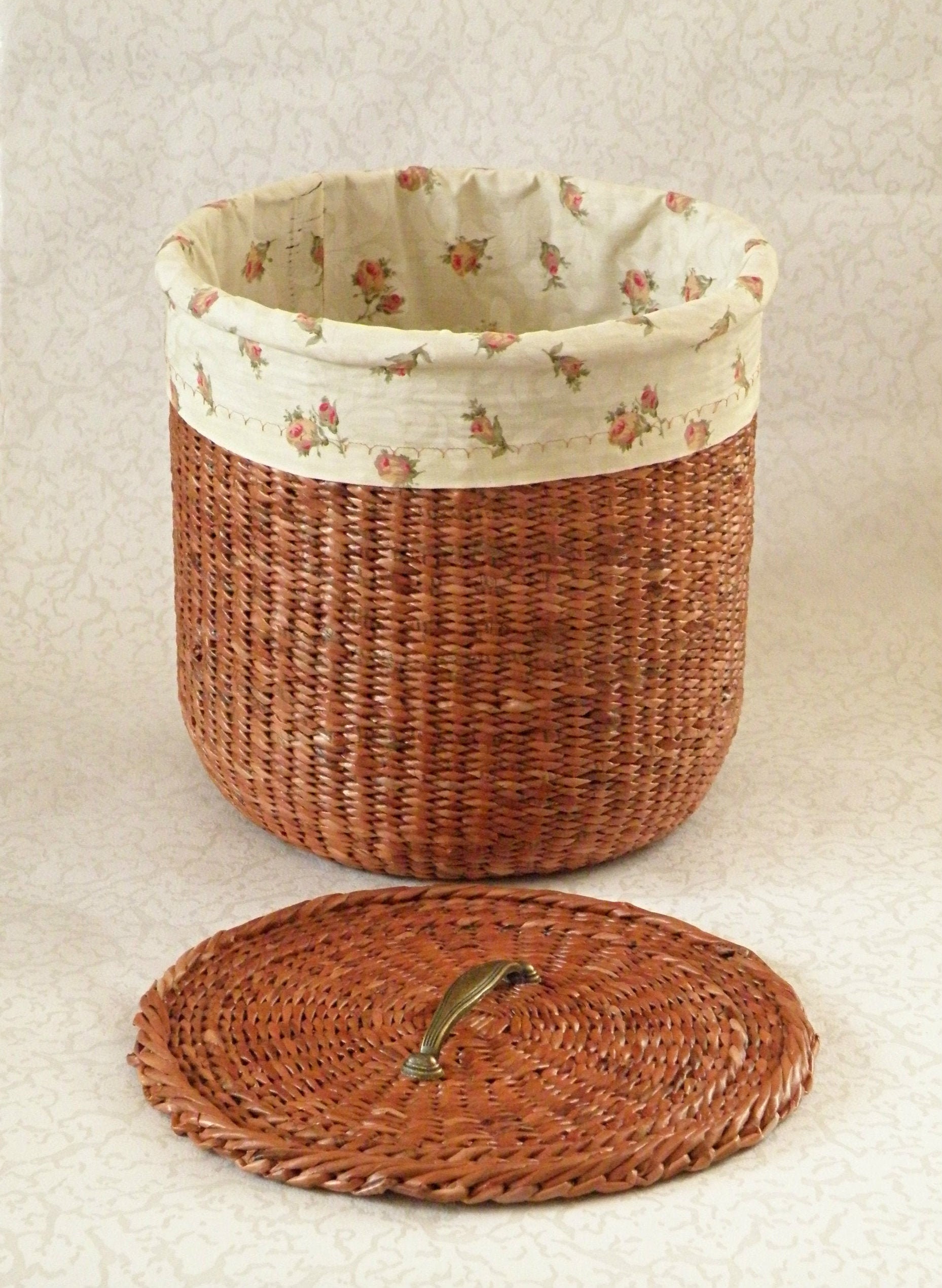 Wicker large burnt orange basket with liner Round storage Etsy