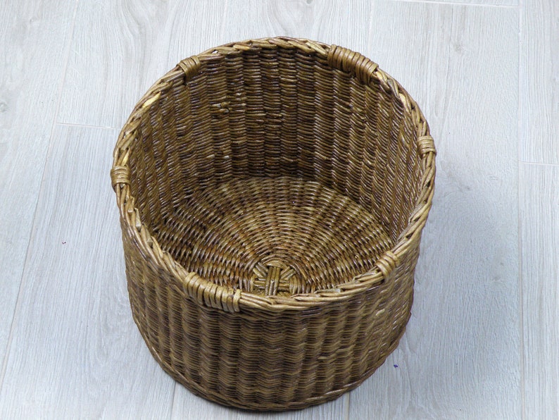 Brown Wicker Plant Pot Basket Round Storage Basket Wicker Etsy