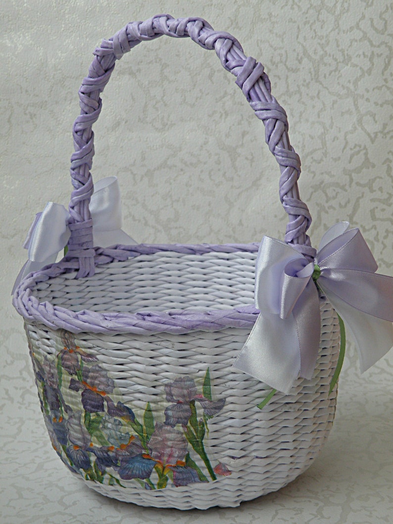Handwoven round kids wicker basket Wedding basket with handle White girls flower basket Mini wicker basket Gift basket Wedding decor basket