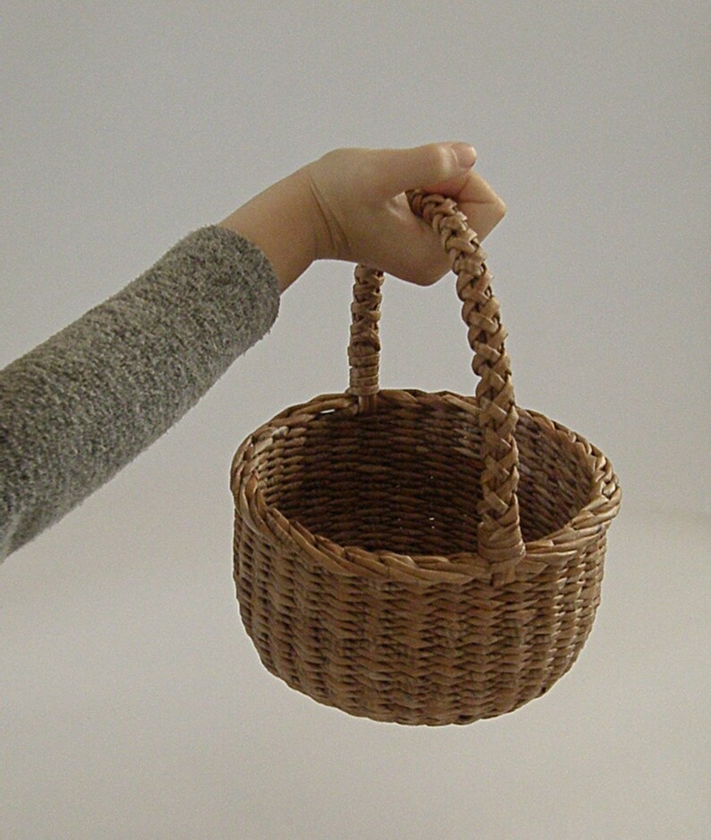Flower Girl Basket Rustic Small Wicker Basket With Handle Etsy