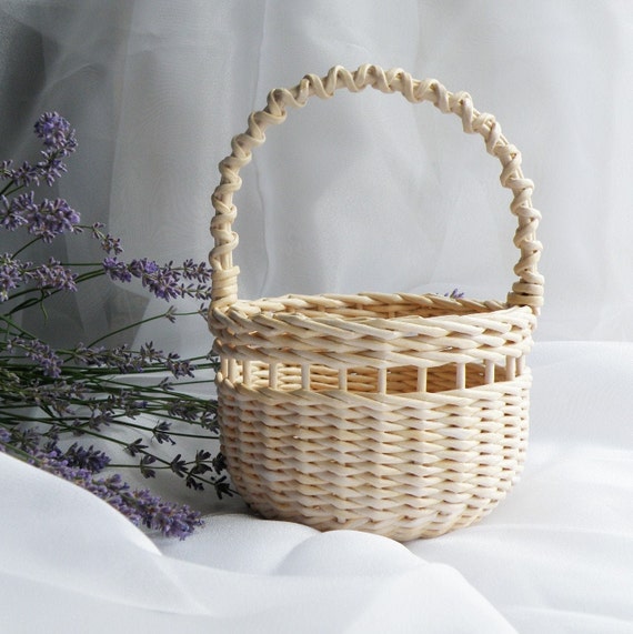 Light Beige Wedding Flower Girl Basket Wedding Card Basket Wedding Decor  Petite Flower Girl Gift Modern Flower Girl Round Basket With Handle 