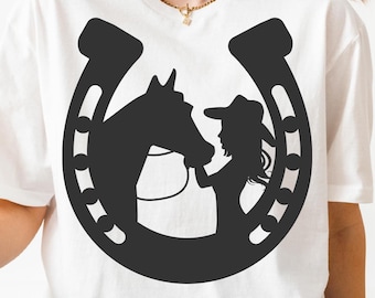 Mädchen küsst Pferd PNG SVG-Schnittdatei, Hufeisen-Cowgirl-Svg für Cricut Silhouette, südliche westliche druckbare Png für Hemden, Tassen, Handwerk