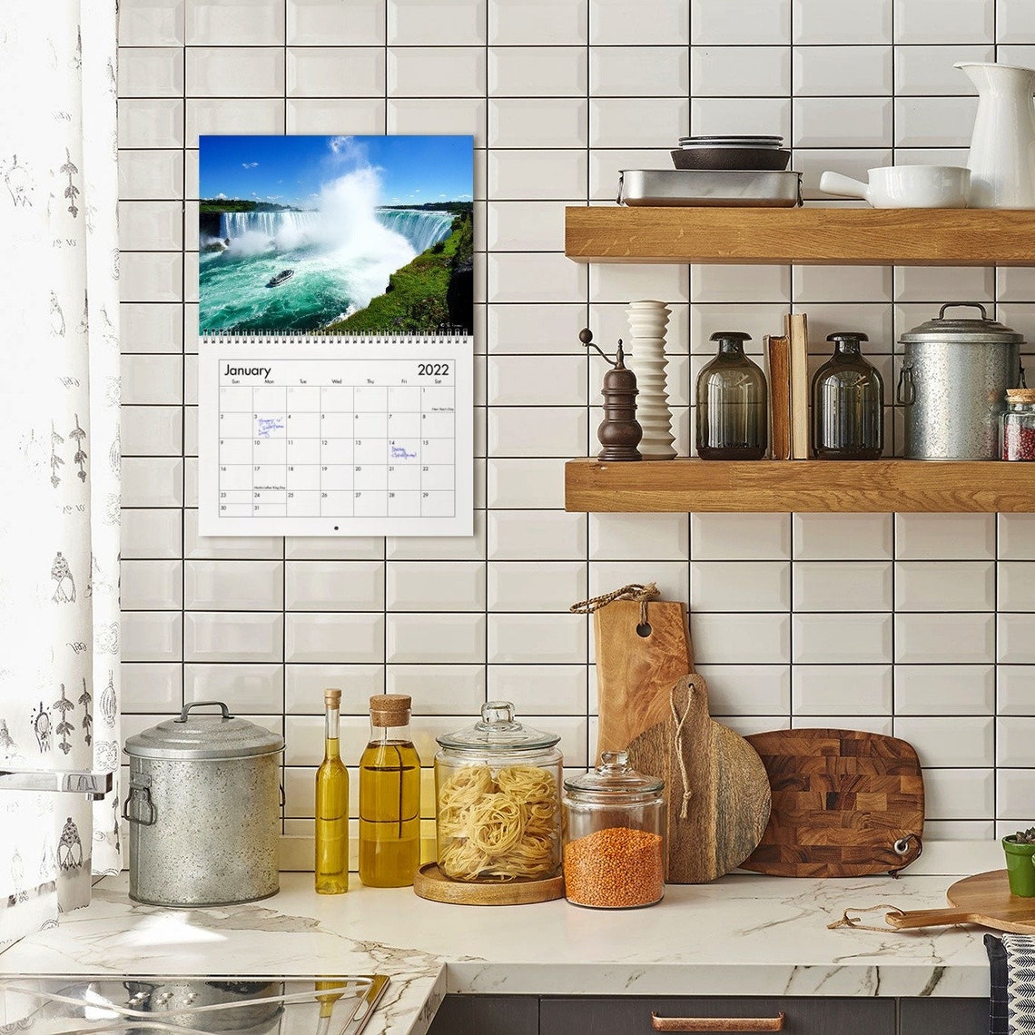 Niagara Falls 2022 Wall Calendar ID:12300 | Etsy