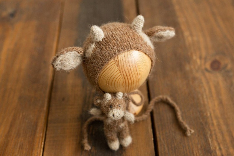 farm animal toys photography toys Cow toy with cow hat set symbol 2021 knitted bull ox New year outfit stuffed cow