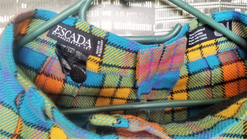 Vintage Escada Shorts 80s Wool plaid shorts Retro Escada Pants Wool shorts Size 34 small Designer Margaretha Ley Blue yellow