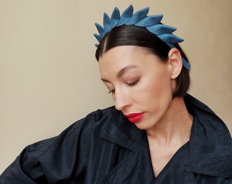 Leather blue crown in gothic style/ leather headband / halo crown/ leather crown/ spike crown/ gift to a friend