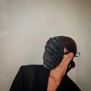 Maschera horror nera di Halloween/ Maschera per gli occhi/ Maschera integrale/ Maschera spaventosa/ Costume da cosplay/ Maschera di cartapesta/ Regalo per lui immagine 8