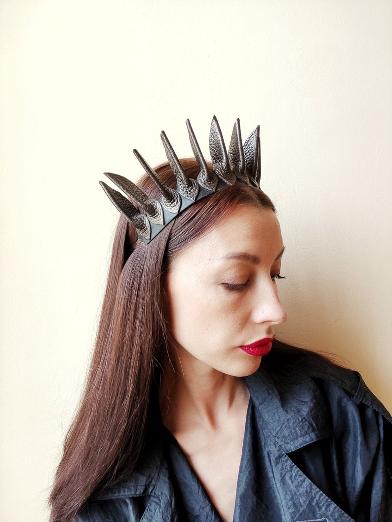 Leather brown crown in gothic style/ king crown / medieval crown/ leather headband image 5