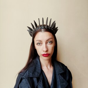 Leather brown crown in gothic style/ king crown / medieval crown/ leather headband image 7