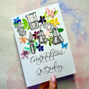 Afstudeer- of verjaardagskaart wetenschap – felicitatiekaart voor wetenschapper, student of bèta-afgestudeerde – groet met wetenschappelijk thema