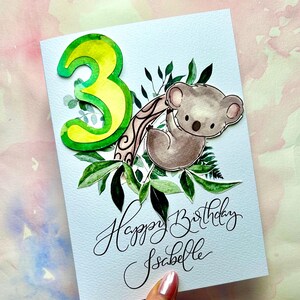 Carte personnalisée sur le thème du koala | Carte d'anniversaire animal | anniversaire à thème avec message personnalisé, nom et carte d'âge | Carte bébé animal