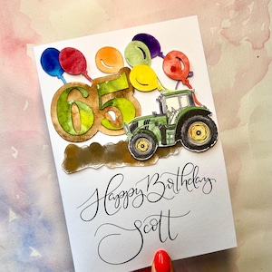 Calligraphie personnalisée avec âge sur le thème du tracteur de ferme | carte d'anniversaire de papa | tracteur d'agriculteur | Carte d'âge masculine personnalisée