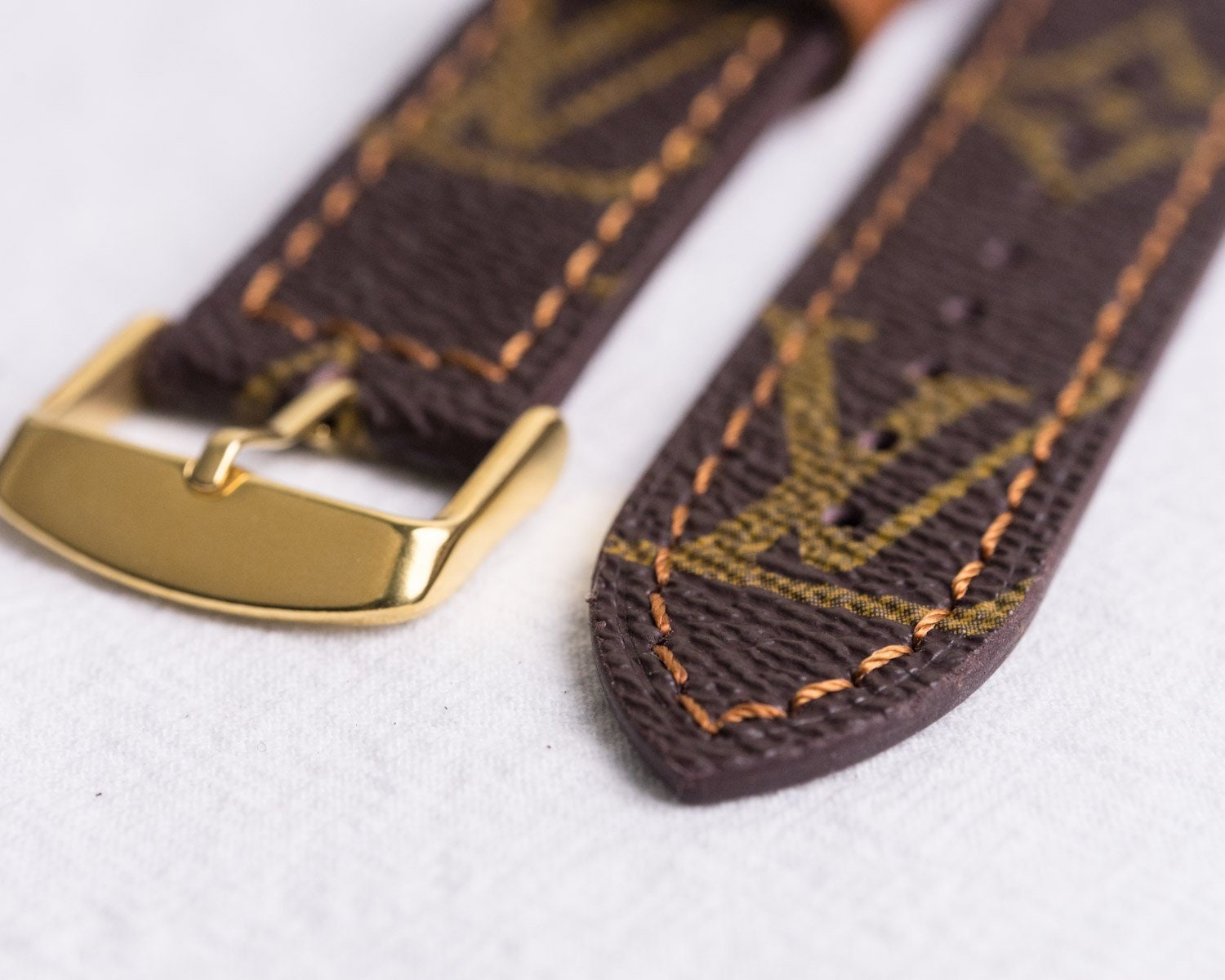Apple Watch Series 6 Bands Louis Vuitton : Custom Leather Watch Bands | Blackforest-atelier