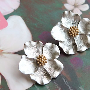 Dogwood Flower Stud Earrings: Big Flowering