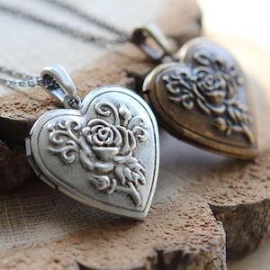 Rose Heart Locket Mirror Necklace: Antique Style