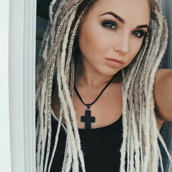 Winter Ombre Double Ended Synthetic White Gray Thin Dreads De Se Dreadlocks Aash Silver Platinum Blond Crocheted Dreads