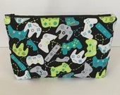 Makeup bag, game controller, cosmetic bag, cosmetic organiser, toiletry bag, zippered pouch, jewelry storage, pencil case,