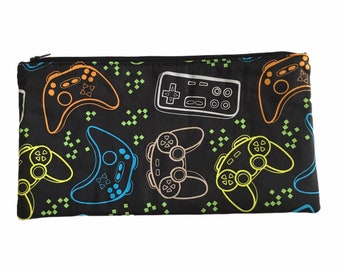Game case, protective game pouch, pencil case