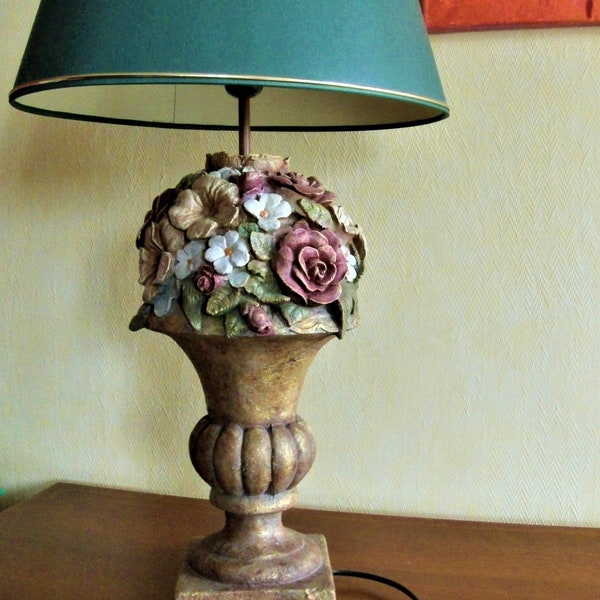 Lampe  Coupe Médicis fleurs pour décoration d'intérieur