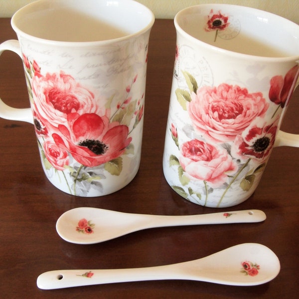 Lot de 2 mugs poignée avec cuillères en porcelaine fine coquelicots peint main