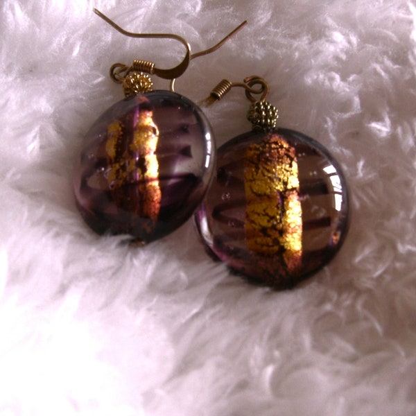 Boucles d'oreilles Verre de Murano violet feuille d'or