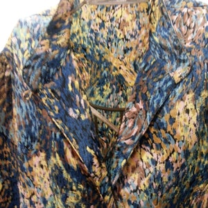 blouse in shades of green for women