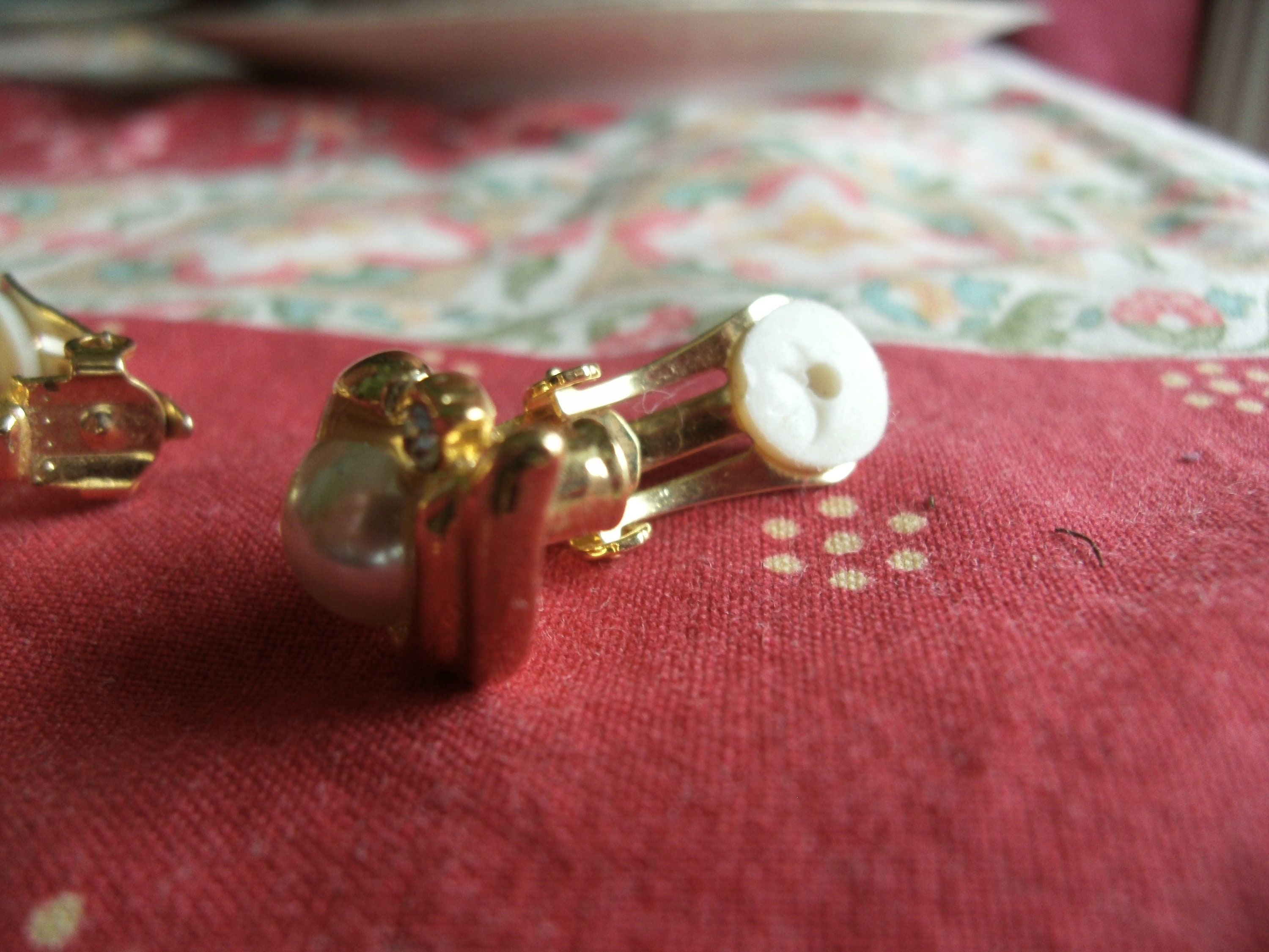Boucles D'oreilles Vintage Clip Plaqué Or Avec Cristaux Et Perle - Modèle 3151 - Occasion En Parfait état