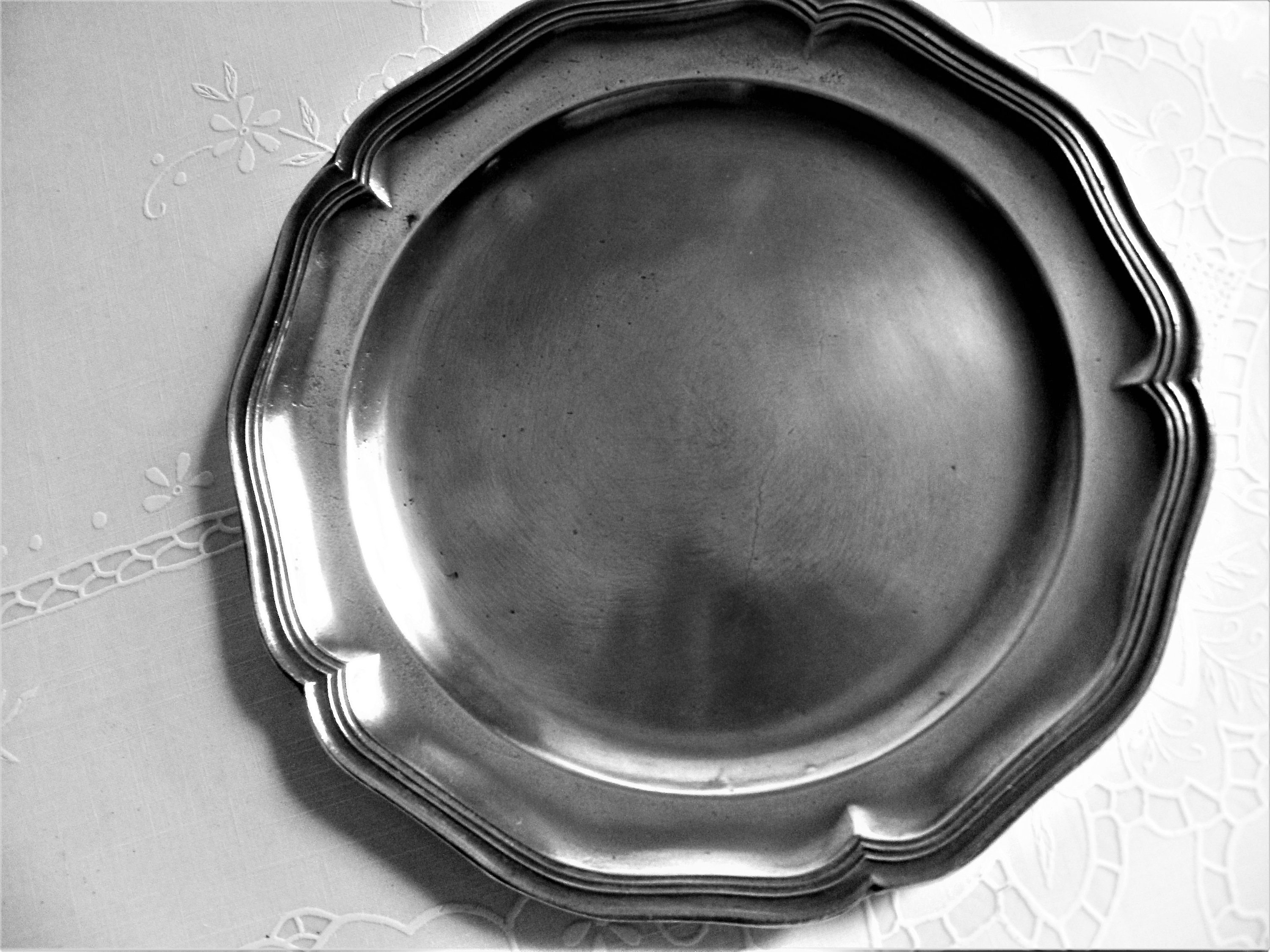 Assiette Étain Français, Assiette 23 cm, Assiette Vintage, 10 Ans de Mariage, Les Étains Du Castel,