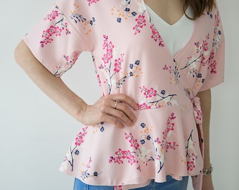 Pink Wrapover Blouse, Blossom Print Peplum Hem Jacket, Short Sleeve A-Line Kimono, Handmade Soft Floral Japanese Top