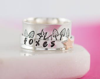 Personalised Starry Foxes Spinner Ring