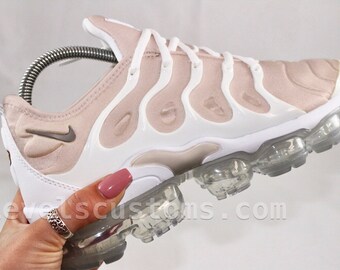 custom vapormax plus