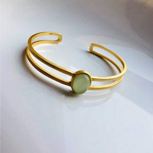 Gold Minimalistic Bangle.Green Jade Bracelets.Jade Adjustable Bangles.Modern 14k Gold Cuff.Jade Beads Jewelry.Light green real chinese jade