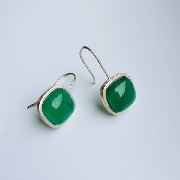 Green Square Jade earrings.Jade Cube Earrings.Sterling Silver Jade Jewelry.Green Gemstone Earrings.Dainty Jade Earrings.Chinese Jade.Gift