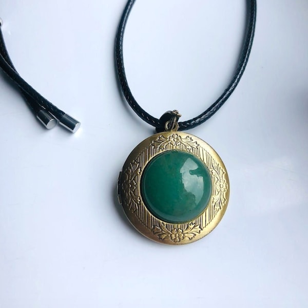 Titanium Steel Men's Necklace.Green Jade Pendant for Men.Picture frame photo locket pendant.Long Real Nephrite Jade Jewelry.Gift for him