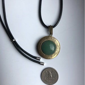 Titan Stahl Herren Halskette.Grüner Jade Anhänger für Männer.Bilderrahmen Foto Medette Anhänger. Lange Echte Nephrit Jade Schmuck.Geschenk für ihn Bild 7