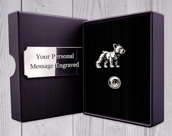 Spilla con bulldog francese, spilla per cani, da bavero, cappello, borsa, gioielli di Cufflinks Direct, regalo inciso, regalo personalizzato per lui e per lei