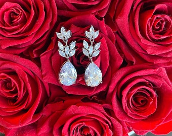 Crystal Bridal Earring Wedding Earring Bridesmaid Drop Earrings Silver Bridal Jewelry Pear Cut
