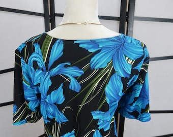 Castara Nights // Vintage 1990s Tropical Blouse // Graphic Print // Black Blue // Bold // Oversized Fit // Vacation Top // Jostar // Medium