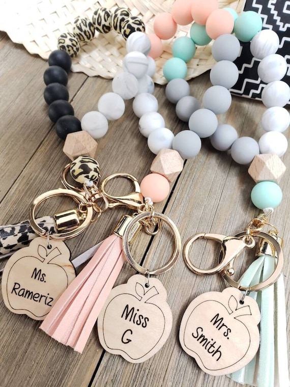 Key Chain Ring Bracelets Card Holder - Wristlet Keychain Silicone Circle  Tassel Keyrings - Keychain Bangle Wristlet Women (Marble)