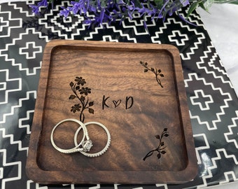 Personalized Floral Jewelry Dish, Anniversary Gift, Wedding Day, Bridesmaids, Friend, Daughter, Birthday, Christmas, 5th Anniversary