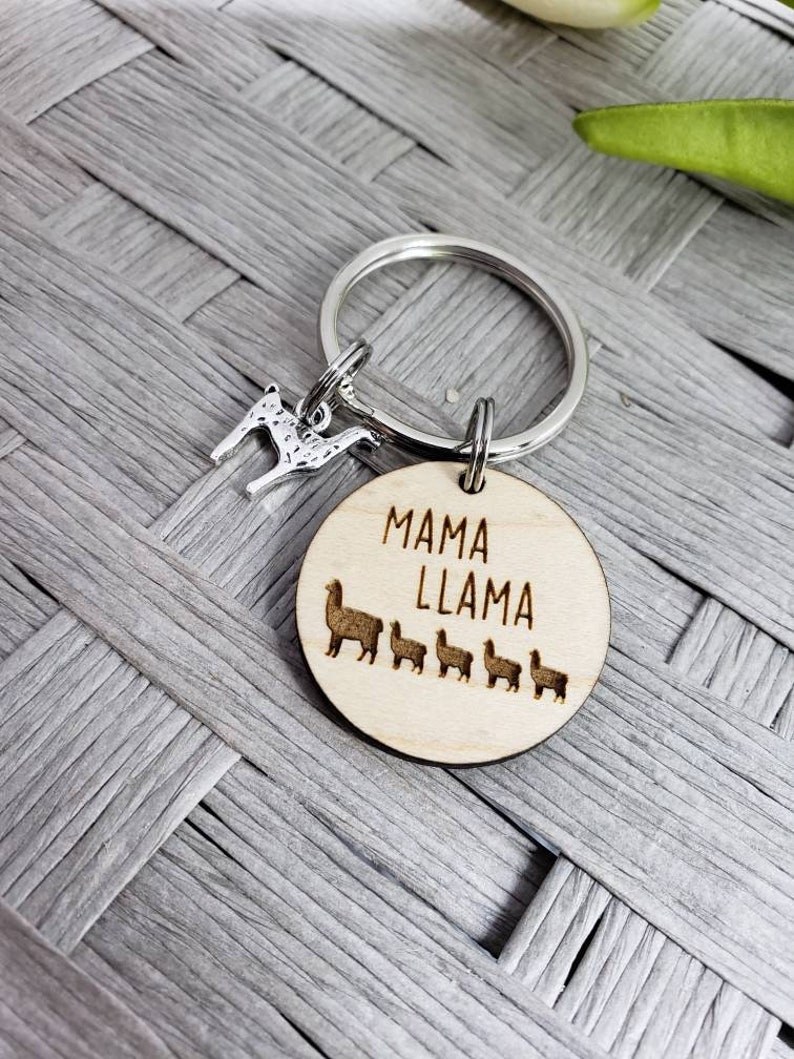 Download Mama llama keychain daddy llama mommy shark keychain gift ...