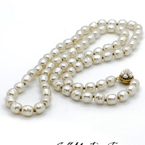 Vintage Miriam Haskell Baroque Pearl Necklace 30 “