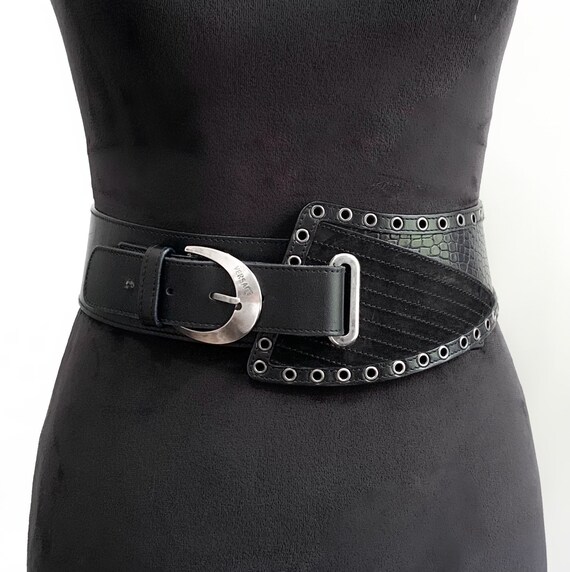 Vintage Versace Medusa Leather Belt L / Woman display picture 3