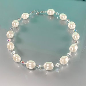 Large Glass Pearl Necklace / Vintage Jewelry