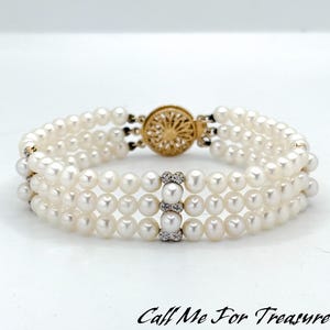 Vintage 14k Gold 3-Strand White Pearl Bracelet / Solid Gold Jewelry