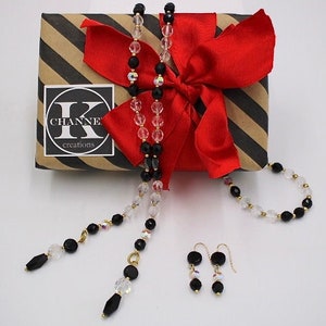 Necklace + Earrings Jewelry Set - Cut Crystal + Black Glass Bead Lariat Necklace with Magnet Closure - Dazzling Dangle Earrings - Sassy