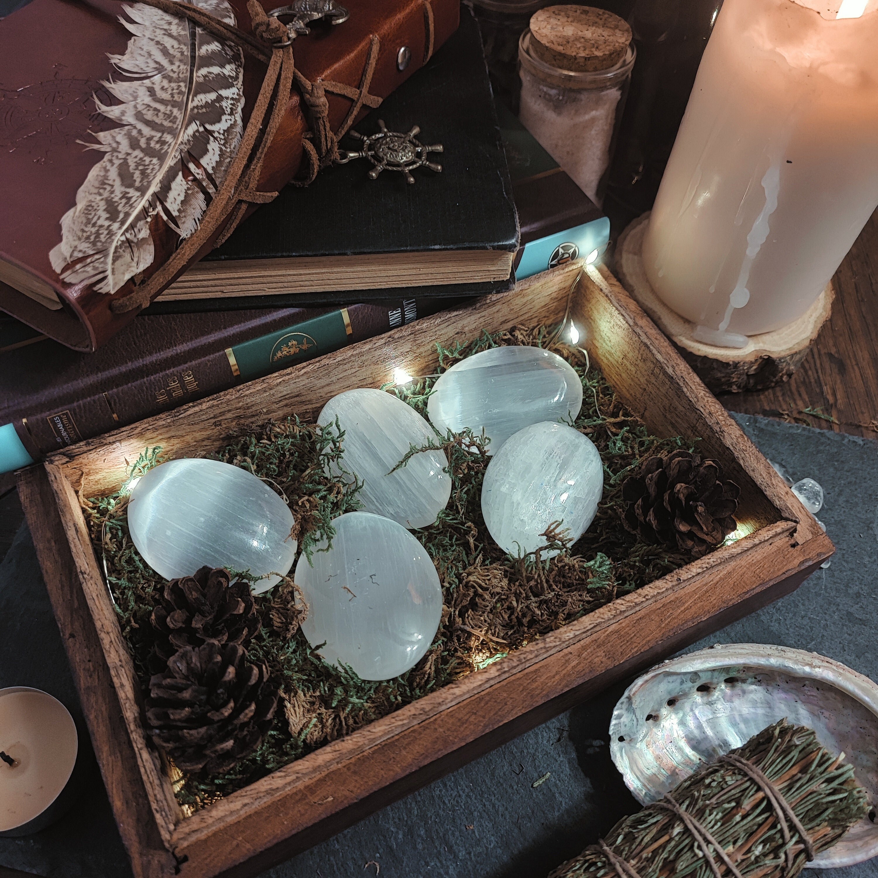 Galet en Pierre de Sélénite