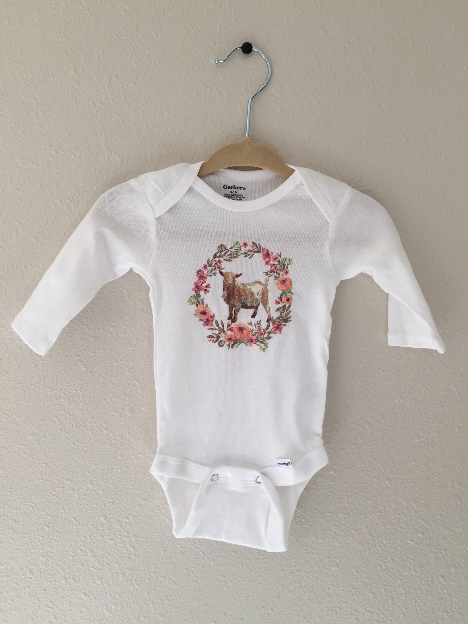 Barn Baby Farm Baby Clothes Farm Animals Baby Bodysuits Etsy