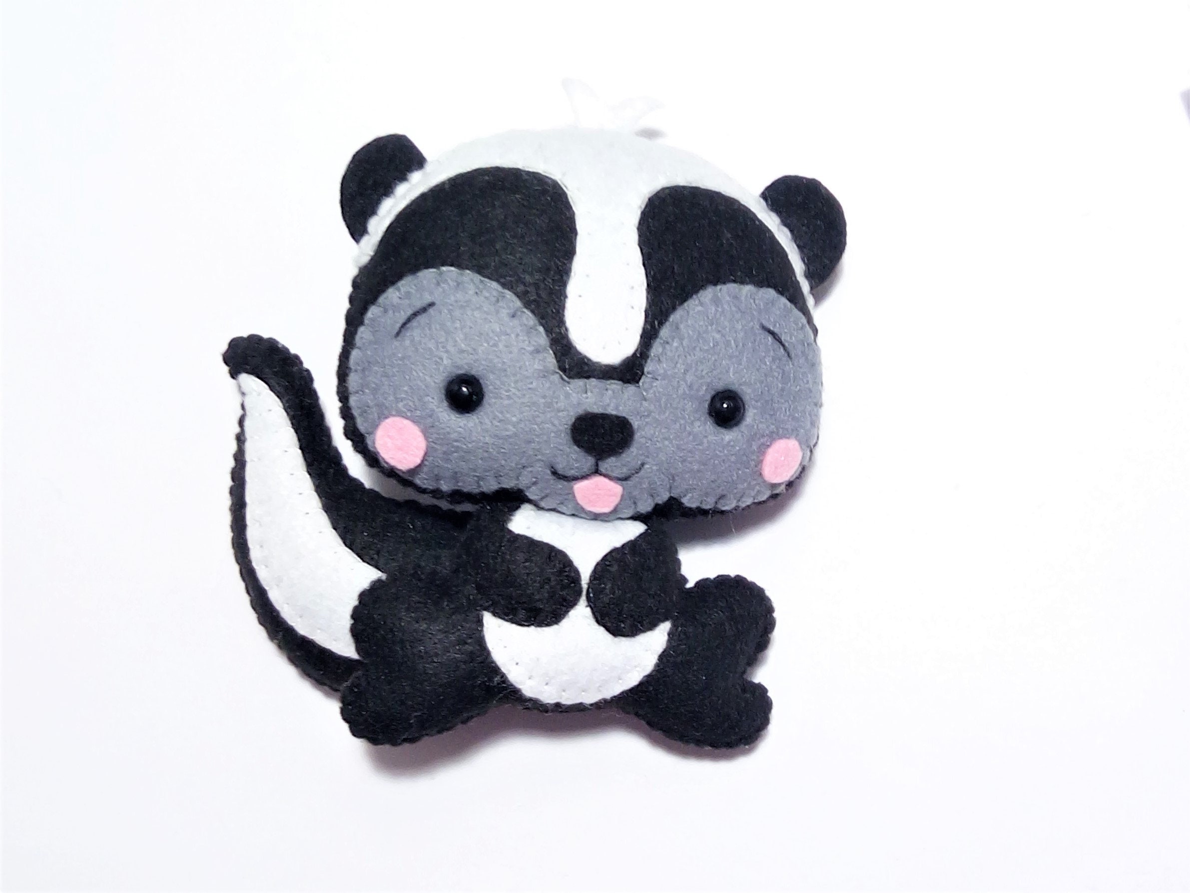 Felt SKUNK Sewing pattern PDF felt pattern Woodland animals | Etsy España